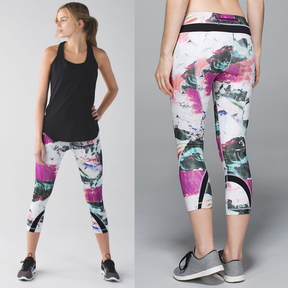 Lululemon Abstract Pigment Wave Print Luxtreme Mid Rise Inspire Crop